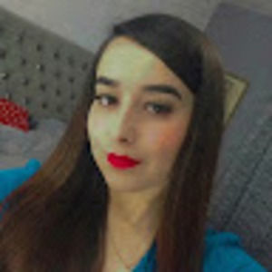 Meet your Posher, Daniela